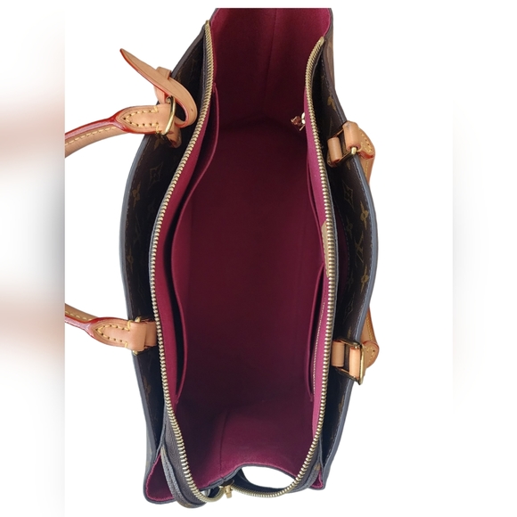 EUC Louis Vuitton Grand Palais - Picture 2 of 7